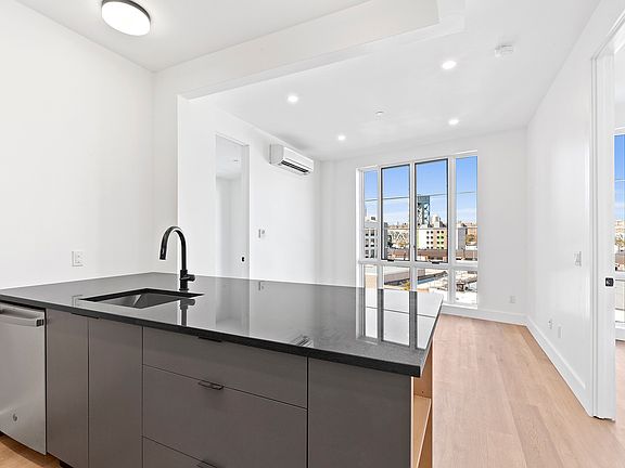 5th image of 2490 3rd Ave #3A