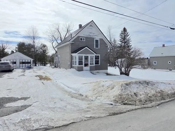 14 Pleasant Street, Presque Isle, ME 04769