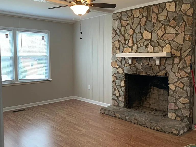 1643 Tryon Dr — Photo 6