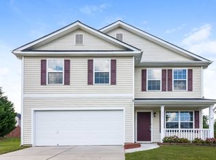 717 Overlook Rd, Lowell, NC 28098