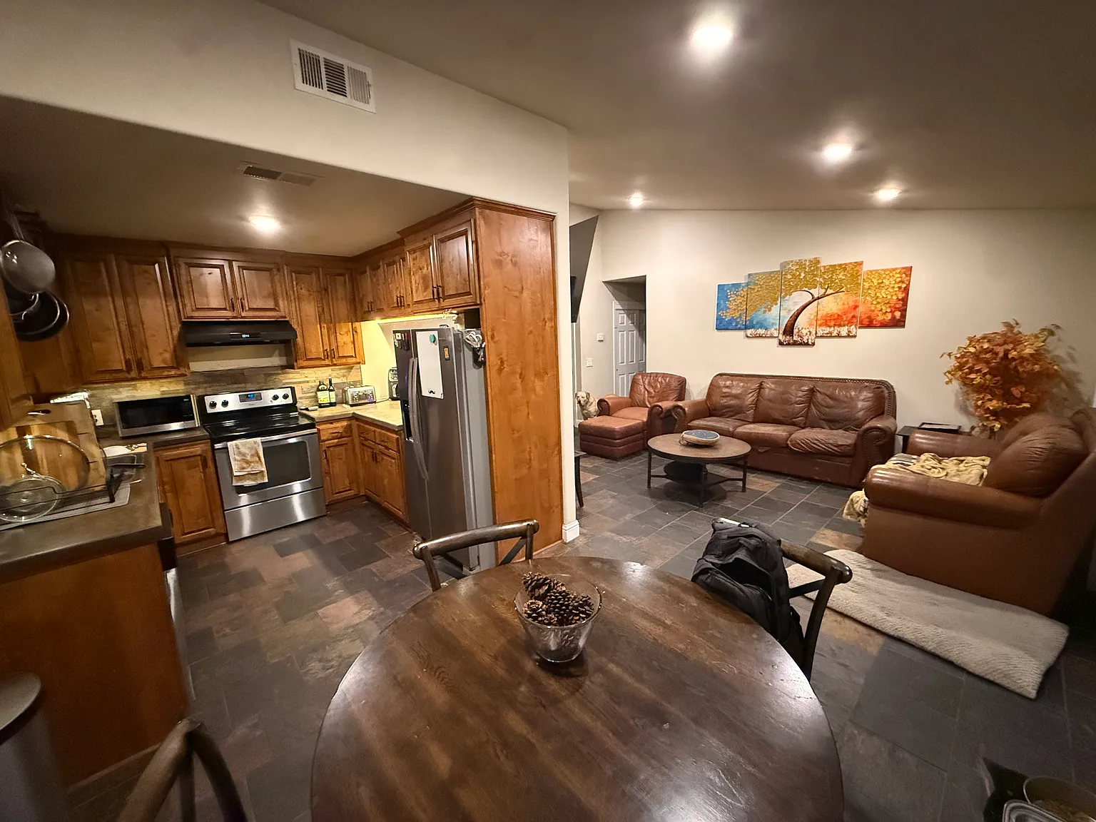 Branchwater Way, Citrus Heights — Photo 2