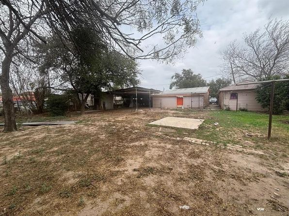 laredo-texas-448056051 picture