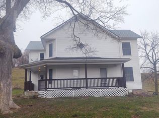 19126 Jennings Ln, Freeport, OH 43973