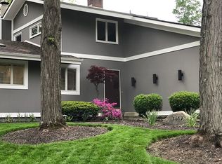 1617 Oakview Dr, Columbus, OH