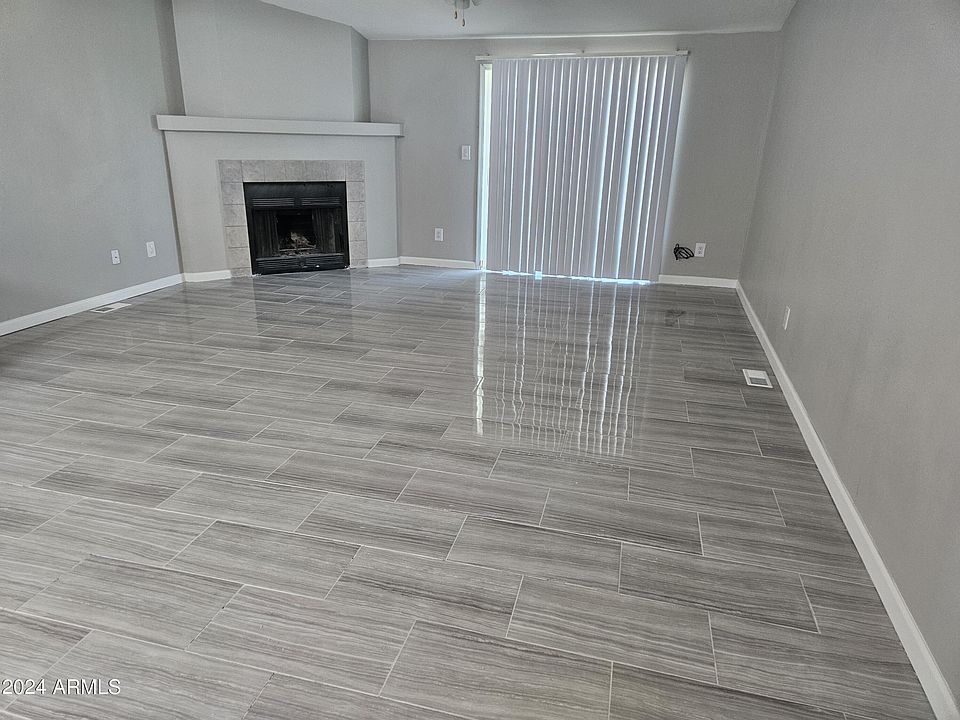 1st image of 48230 W Gaveston Court