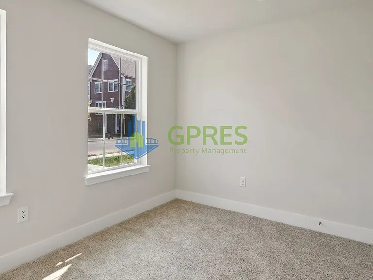 520 Cooper St — Photo 16