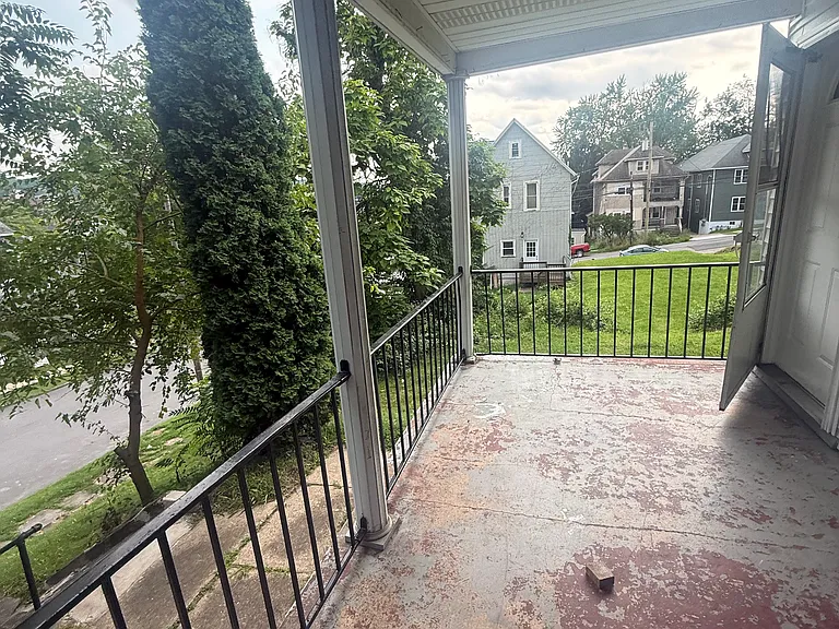 513 N Irving Ave — Photo 11