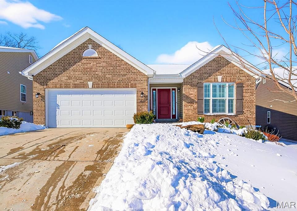 1st image of 2685 Winding Valley Dr