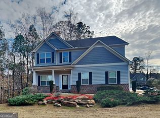 333 Castle Top Ln, Lawrenceville, GA 30045