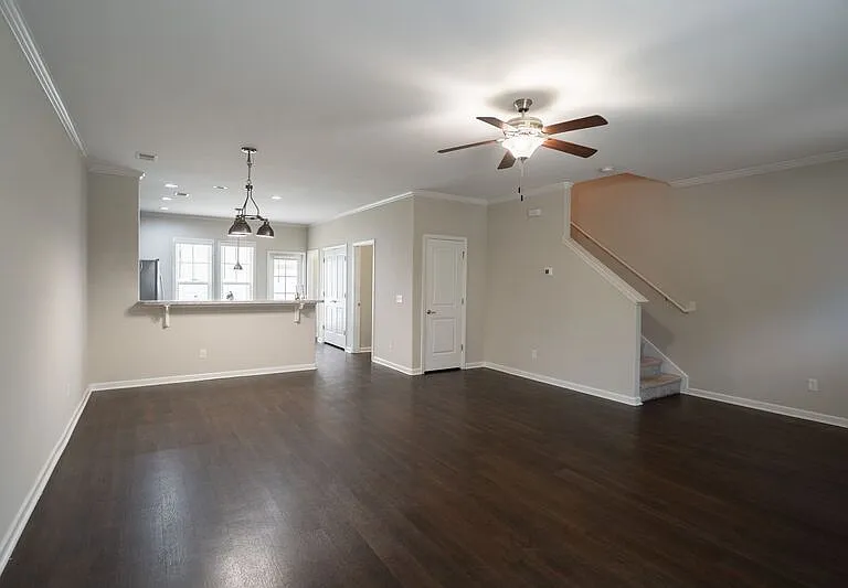 92 Reese Way — Photo 8