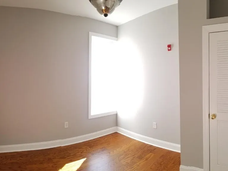5102 Webster St #2F — Photo 14