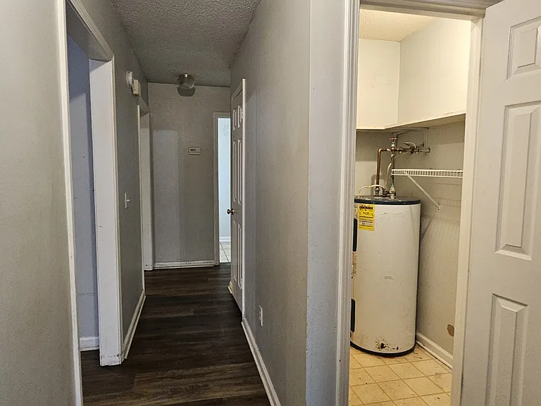 211 Plantation Rd — Photo 58