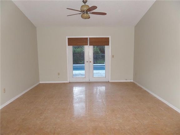 4th image of 7925 92nd Ave