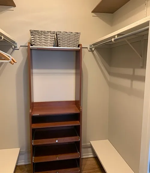 218 Hawthorne Ct #C1 — Photo 21