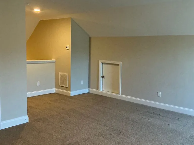 113 Darby Dr — Photo 11