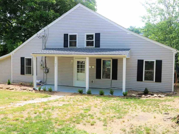 107 Rowe St, Staunton, VA 24401