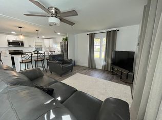 2902 Century Oaks Cir, Malabar, FL 32950