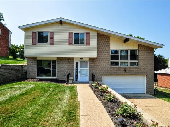 1824 Edward Dr, South Park, PA 15129