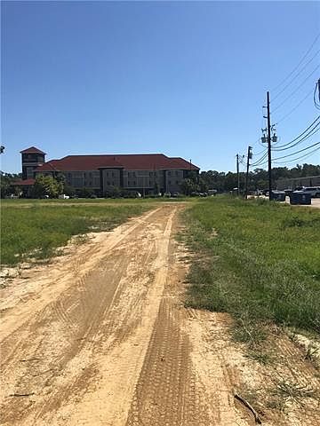 1st image of 42114 Veterans Ave
