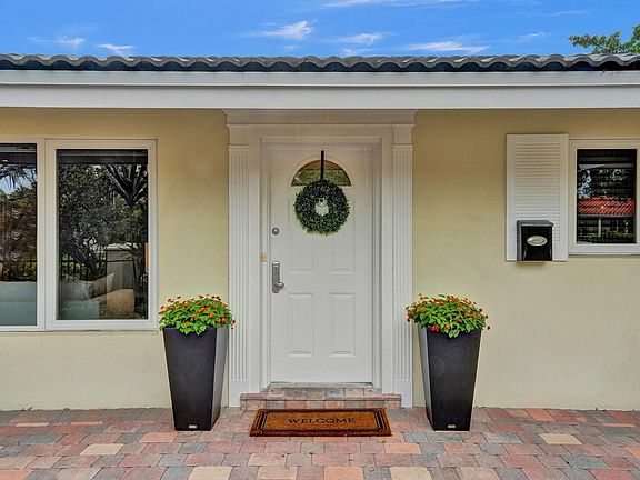 4th image of 2616 NE 35th Drive