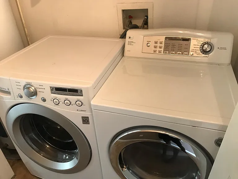 Washer/ Dryer