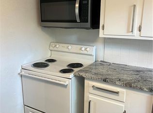 737 N 12th St APT B, Rogers, AR 72756