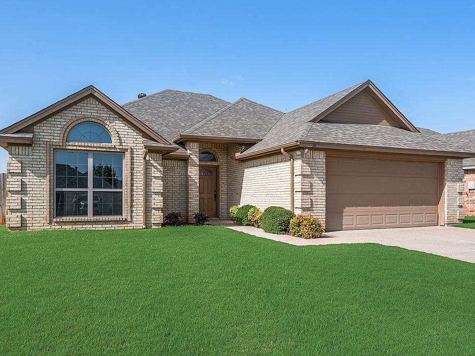 1st image of 1037 Inverness Dr