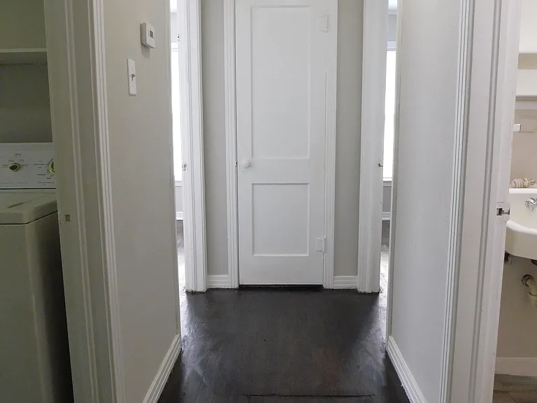 806 Cordell St — Photo 12