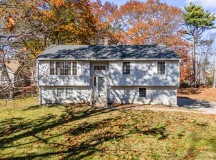 384 Ridge Rd, York, ME 03909