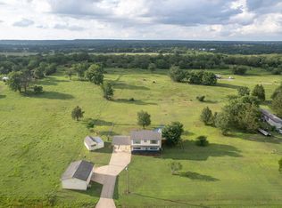 27068 Hunter Ln, Bokoshe, OK 74930