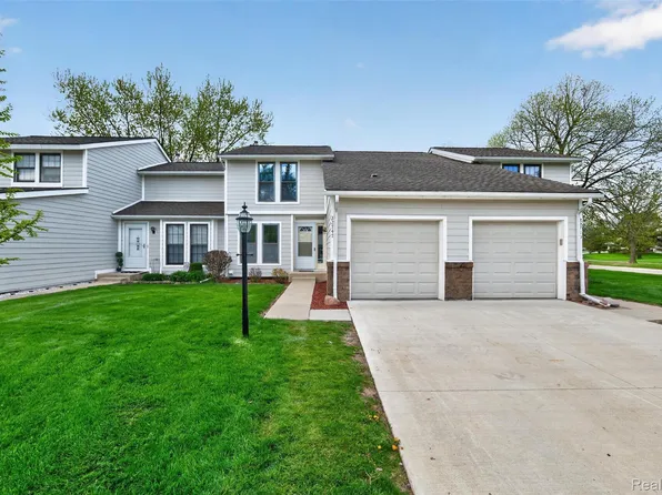 22747 Cranbrooke Dr, Novi, MI 48375
