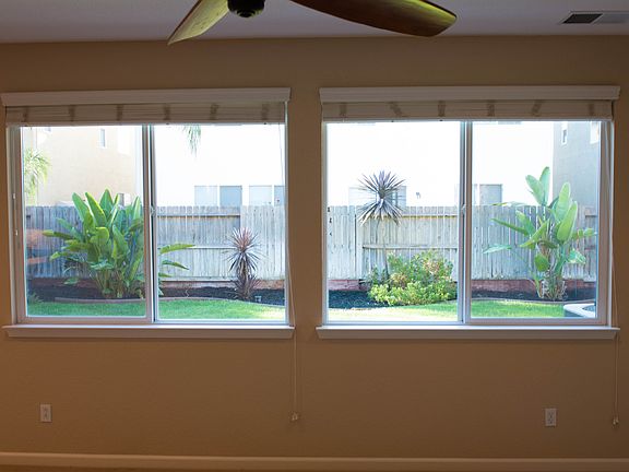 4th image of 2836 Tabriz Dr