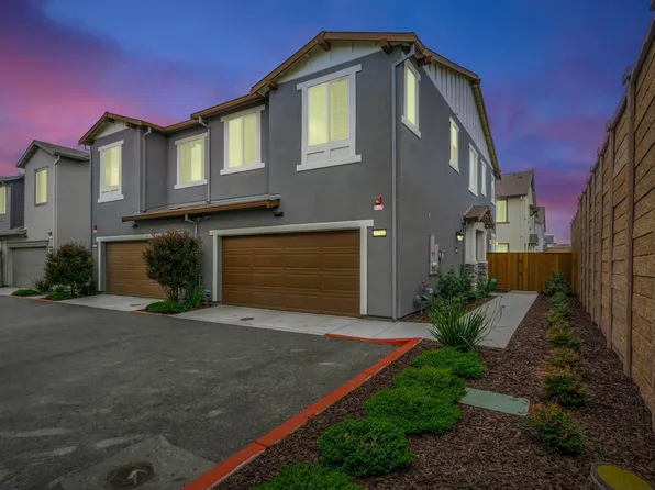 52 Bright Ln, Pittsburg, CA 94565