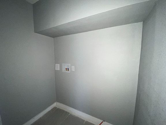 3rd image of 2722 North St