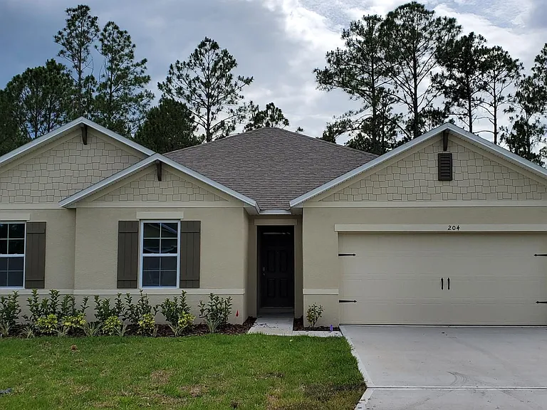 204 Sunset Point Dr — Photo 1