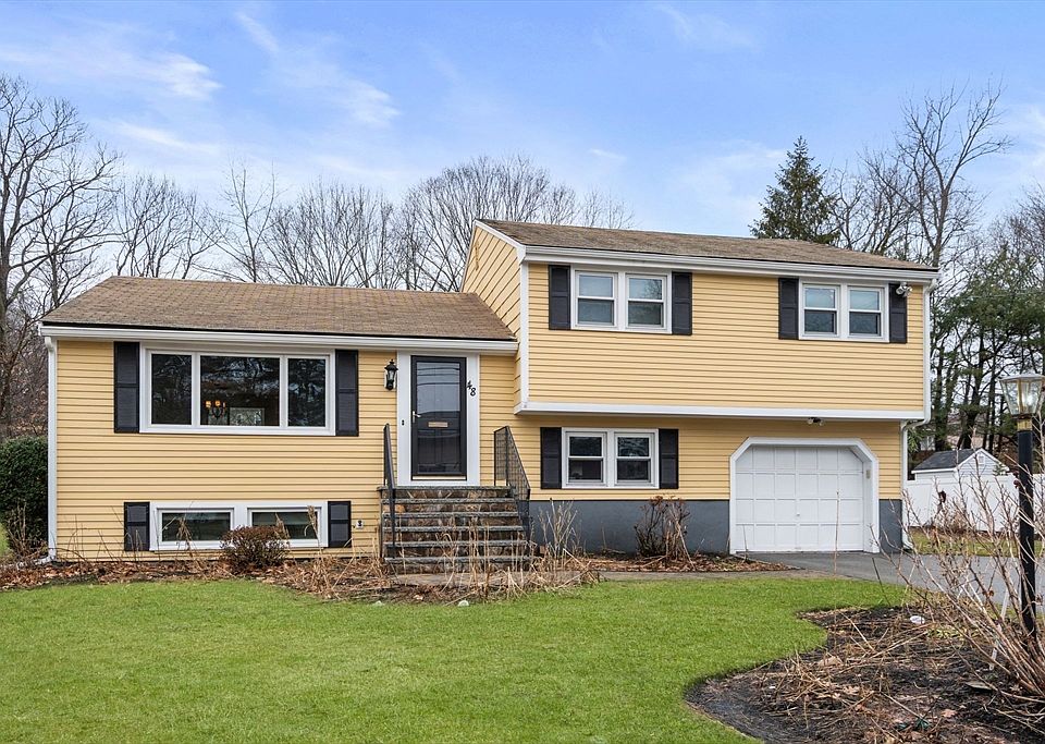 1st image of 48 Gary Rd
