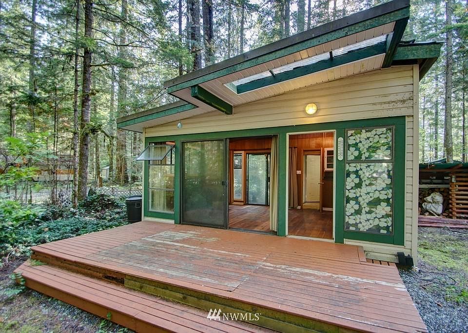1st image of 161 6 Chanterelle Dr