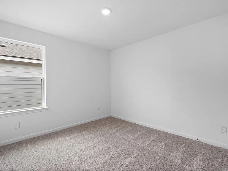 205 Fairlawn Way — Photo 9