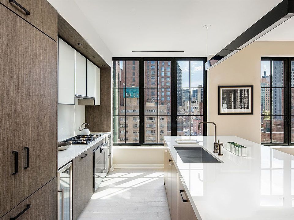 1st image of 959 1st Ave APT 7P