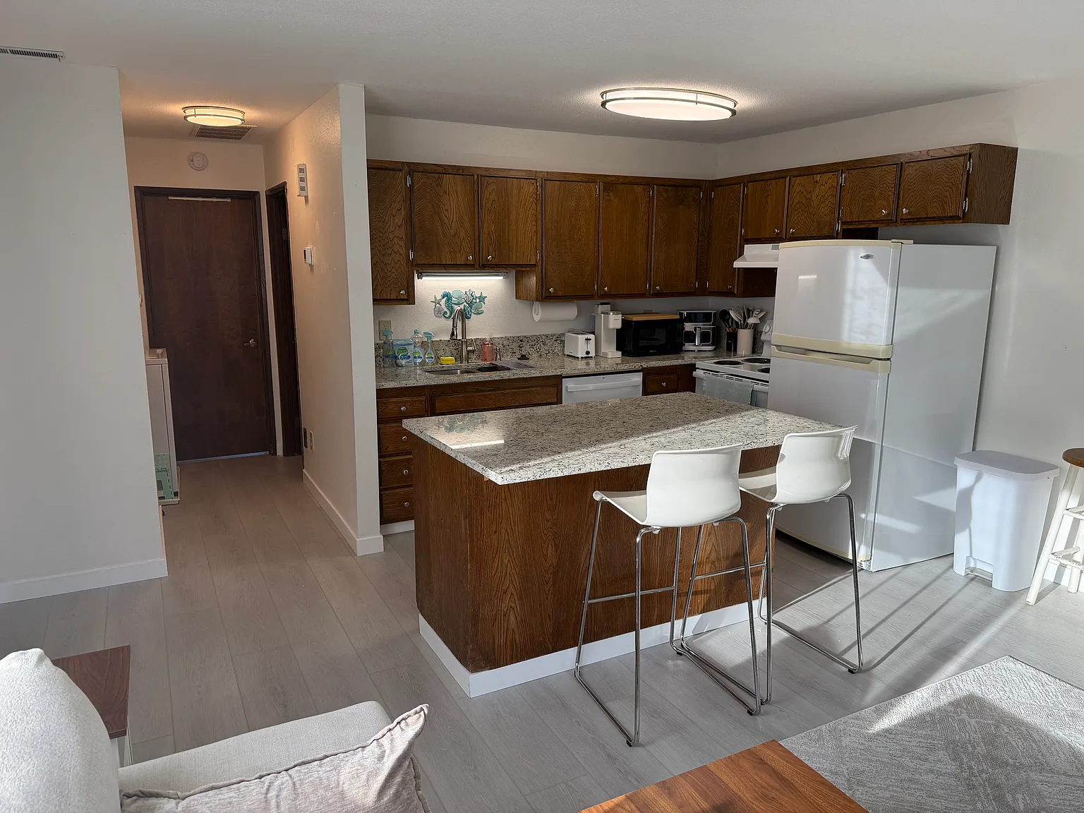 1 bed, 576 sqft, $2,100 — Photo 4