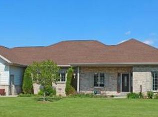 N8014 Mustang Dr, SHERWOOD, WI 54169
