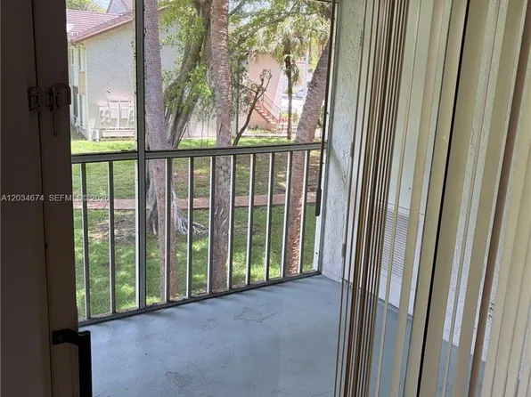 13935 SW 93rd Ln #13935, Miami, FL 33186