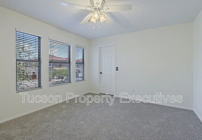 10176 N Nine Iron Dr — Photo 24