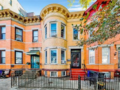 370 85th St, Brooklyn, NY, 11209
