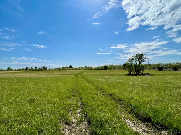 4 N 4030th Rd, Talala, OK 74080