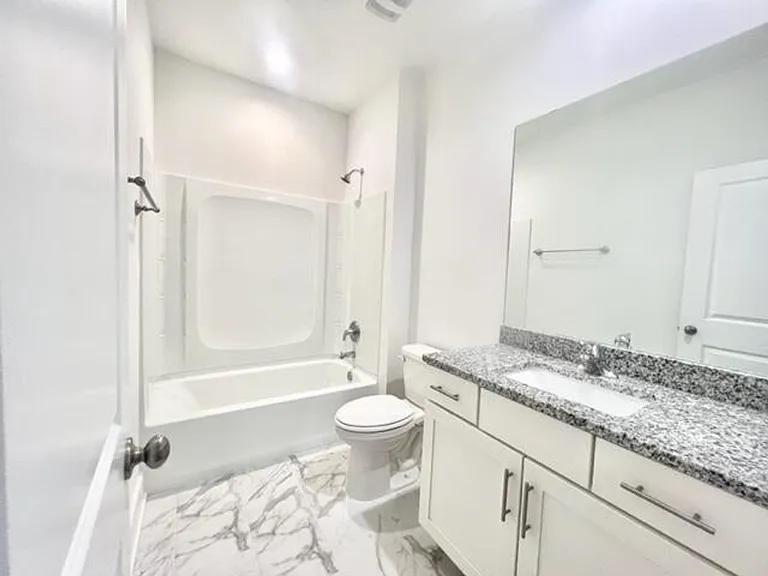231 Euvino Way — Photo 17