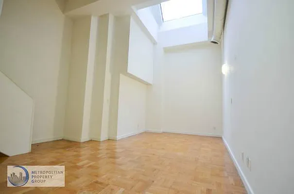 Rented by Metropolitan Property Group | media 27