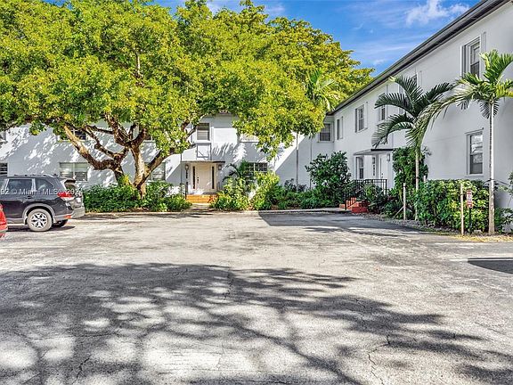 3rd image of 7905 SW 57th Ave APT 39C