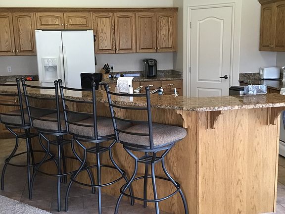 4th image of 650 Dammeron Valley Dr W