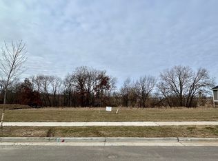 7802 Bluestem Trl, Deforest, WI 53532